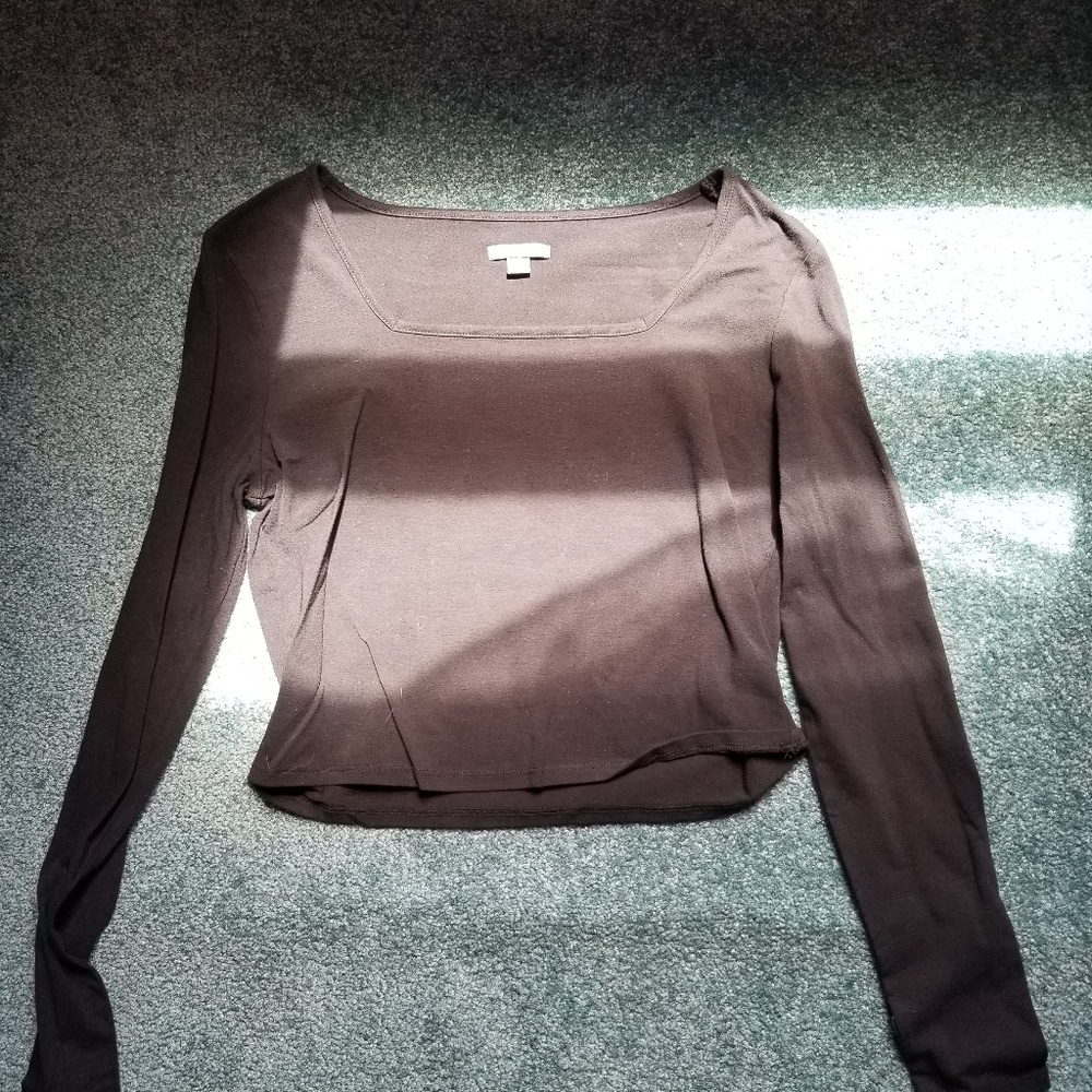 NEW BLACK SQUARE NECK LONG SLEEVE